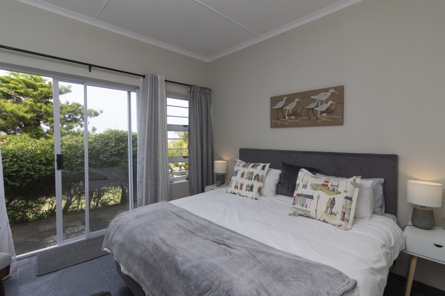 5 Bedroom Property for Sale in West Beach Eastern Cape